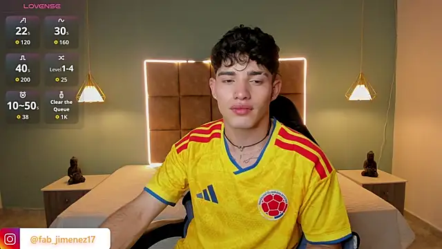 AlejooTwink online show from 24, 6, 2026