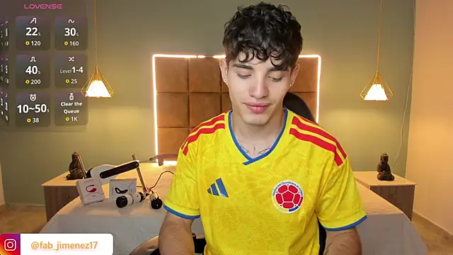 AlejooTwink online show from 4, 7, 2026
