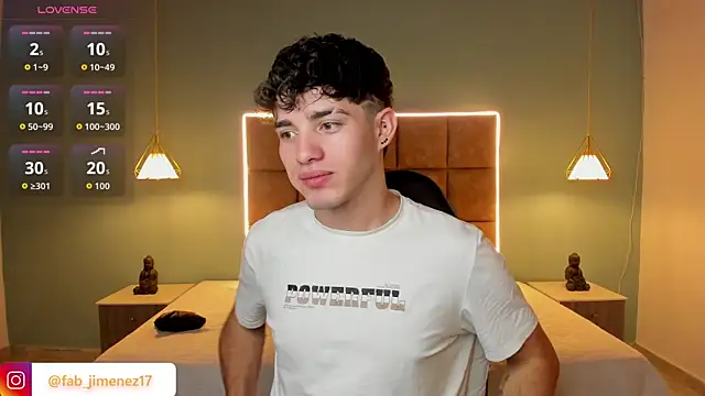 AlejooTwink online show from 7, 7, 2026