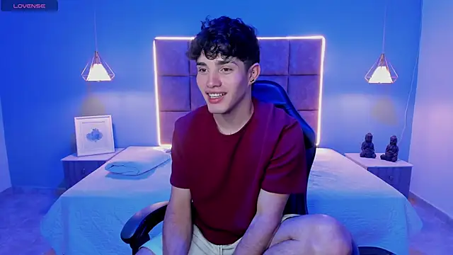 AlejooTwink online show from 16, 7, 2026