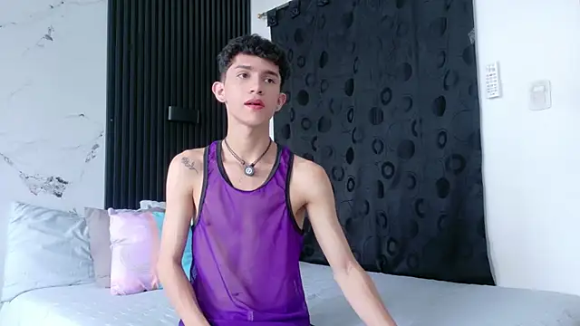 Noah tyler  online show from 21, 4, 2026