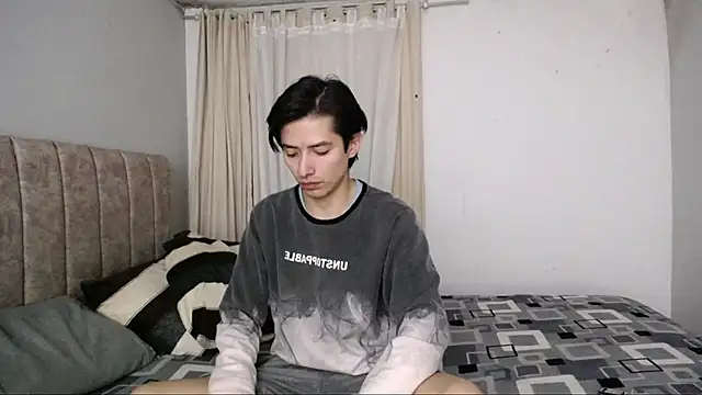 Yellowpokemon23 online show from 13, 9, 2025