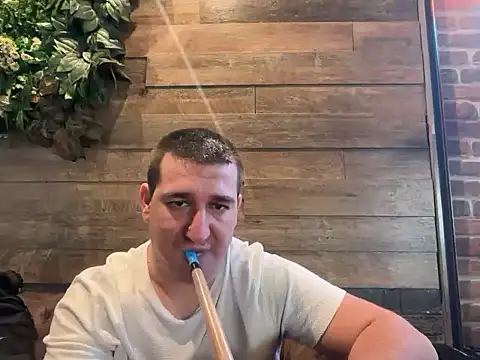 kickmrdrivcho1990 online show from 28, 10, 2025