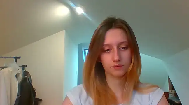 LUNA delight online show from 15, 1, 2025