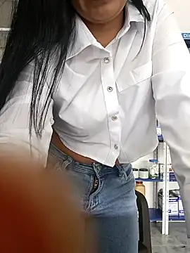 Megan jennerr online show from 30, 11, 2025