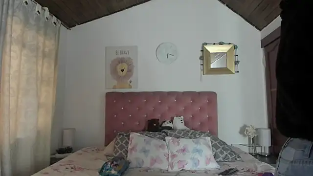 CelessteRedds online show from 9, 9, 2025