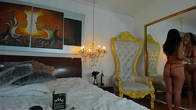 Miranda Foxx online show from 7, 12, 2024