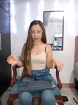 Venus-Wood online show from 3, 3, 2025