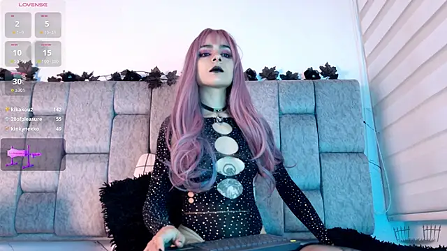 Alice noir online show from 4, 11, 2025