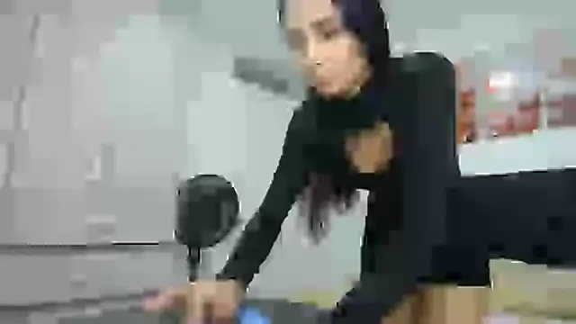 conni f00x online show from 16, 12, 2024