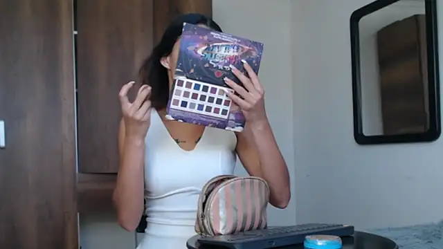 conni f00x online show from 19, 3, 2025