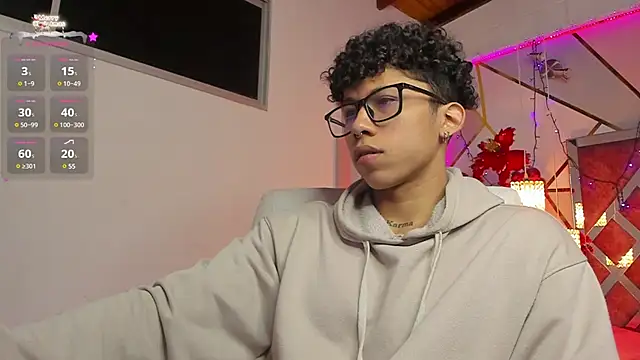 AkazaBoy  online show from 28, 12, 2024