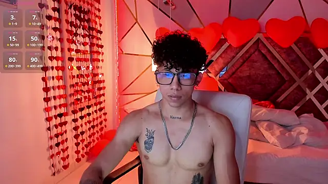 AkazaBoy  online show from 23, 2, 2025