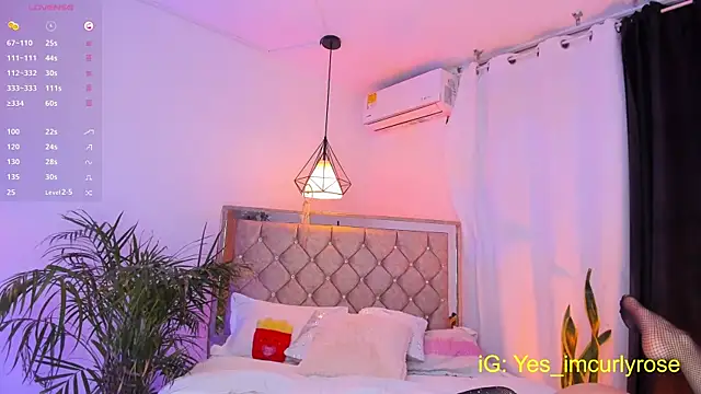 CurlyRose   online show from 12, 10, 2025