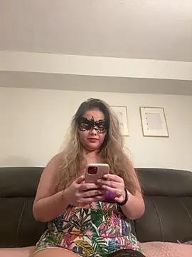 famous indian girl online show from 8, 3, 2025