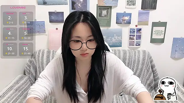 LiLiYbaby online show from 4, 4, 2026