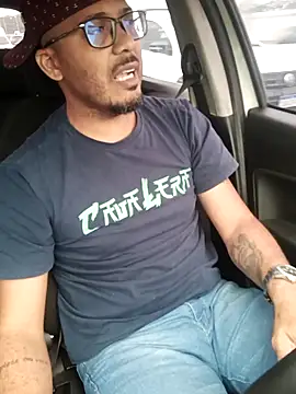 Snapshot of johnwalkerRjts chatting on 18, 10, 2025 johnwalkerRjts online show from 18, 10, 2025