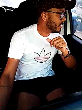 Snapshot of johnwalkerRjts chatting on 23, 3, 2026 johnwalkerRjts online show from 23, 3, 2026