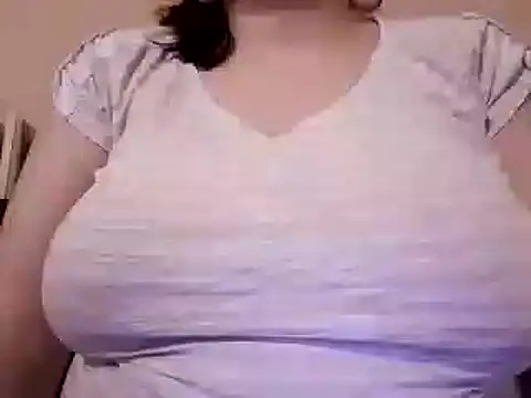 Snapshot of AalinnaK chatting on 28, 1, 2025 AalinnaK online show from 28, 1, 2025