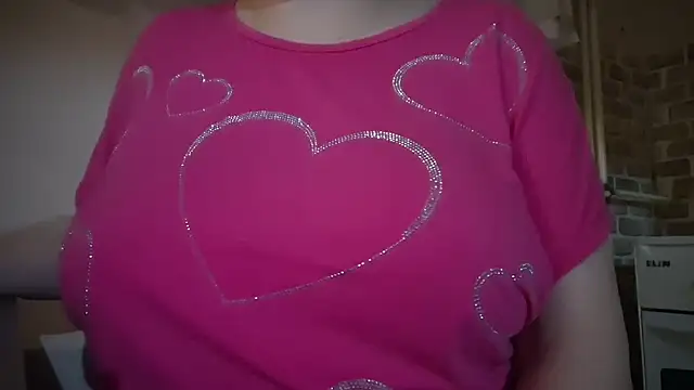 Snapshot of AalinnaK chatting on 14, 12, 2025 AalinnaK online show from 14, 12, 2025