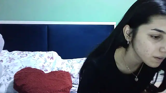 Ahotkittyxxx online show from 15, 12, 2024