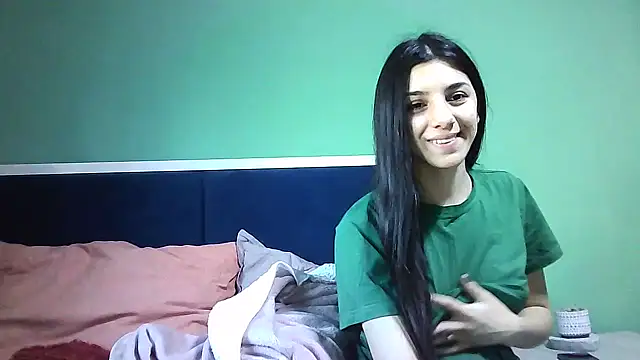 Ahotkittyxxx online show from 2, 1, 2025