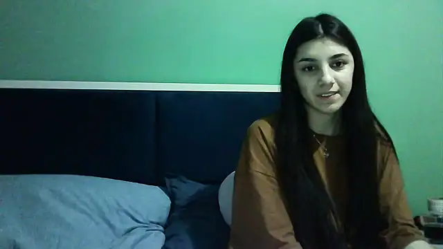 Ahotkittyxxx online show from 13, 1, 2025