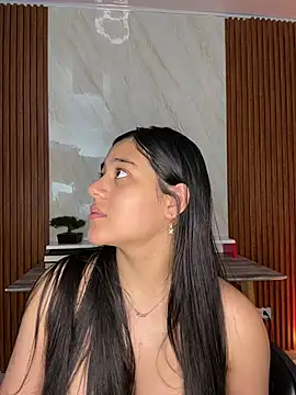floriamANDjazmin online show from 7, 5, 2026