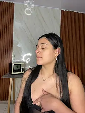 floriamANDjazmin online show from 2, 7, 2026