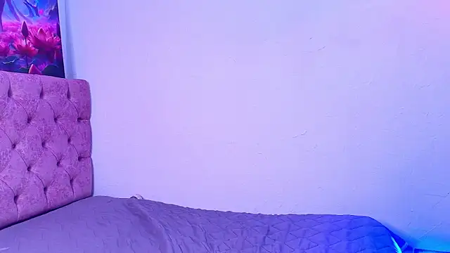 Snapshot of AuroraDiaz chatting on 9, 3, 2025 AuroraDiaz online show from 9, 3, 2025