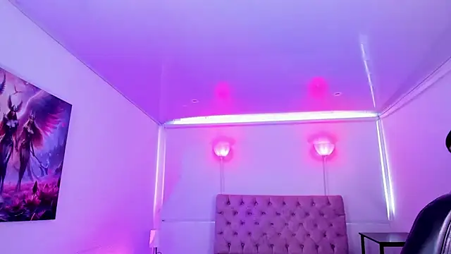 AuroraDiaz online show from 15, 11, 2025