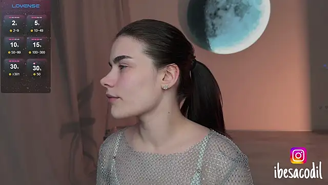 adriana allien online show from 4, 5, 2026