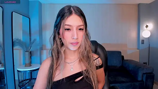 TaraLawrence online show from 18, 2, 2025