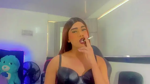 Snapshot of Hellen_moons__ chatting on 23, 9, 2025 Hellen moons   online show from 23, 9, 2025