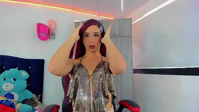 Snapshot of Hellen_moons__ chatting on 15, 10, 2025 Hellen moons   online show from 15, 10, 2025