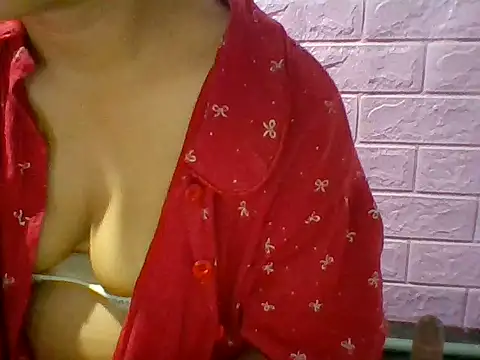 Mimi18x online show from 28, 6, 2026