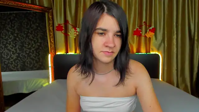  Polly Love  online show from 9, 11, 2025