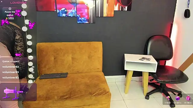 emma sexxy online show from 7, 3, 2025