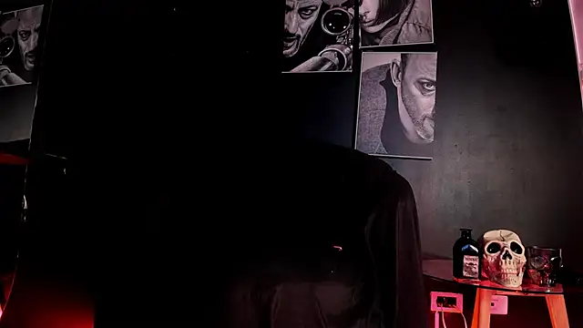 Snapshot of Agnes_jones_ chatting on 5, 11, 2025 Agnes jones online show from 5, 11, 2025