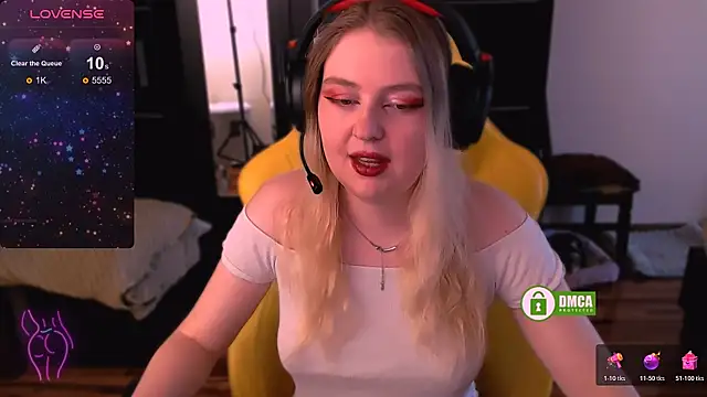 EvaAndLilith online show from 4, 12, 2025