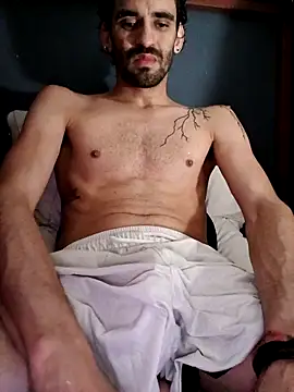 Snapshot of johngil0995 chatting on 10, 9, 2025 johngil0995 online show from 10, 9, 2025