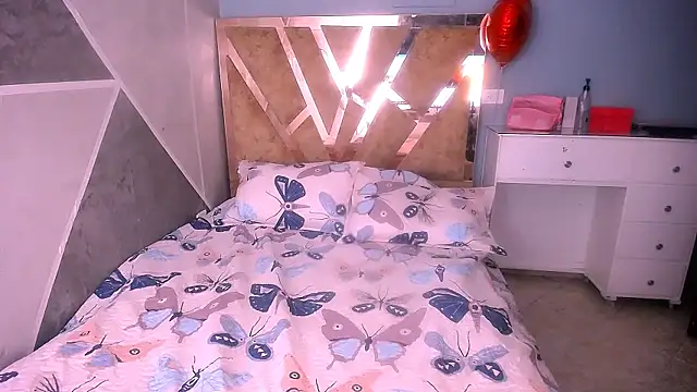 Snapshot of hannamour chatting on 9, 10, 2025 hannamour online show from 9, 10, 2025