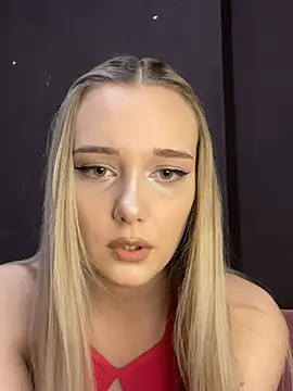 Snapshot of Alisa_Rise chatting on 28, 12, 2024 Alisa Rise online show from 28, 12, 2024