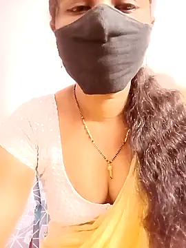 Snapshot of tina_rosy chatting on 5, 2, 2025 tina rosy online show from 5, 2, 2025