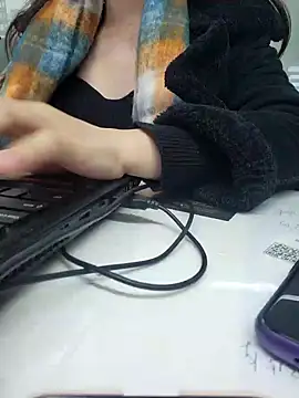 Claire xixi1 online show from 5, 12, 2024