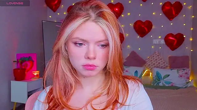 Red  Candy online show from 6, 3, 2026