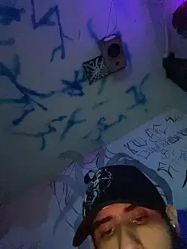 Snapshot of Elvergalarga66622 chatting on 15, 12, 2025 Elvergalarga66622 online show from 15, 12, 2025