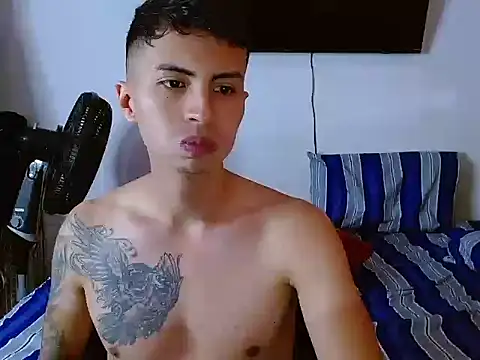 Snapshot of Velk_hot chatting on 6, 7, 2026 Velk hot online show from 6, 7, 2026