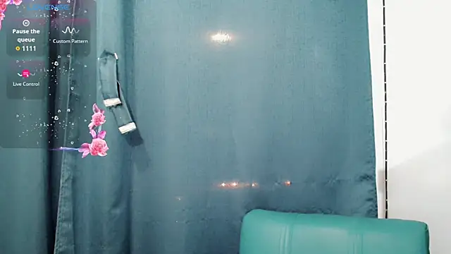 Snapshot of femboykeene chatting on 19, 9, 2025 femboykeene online show from 19, 9, 2025