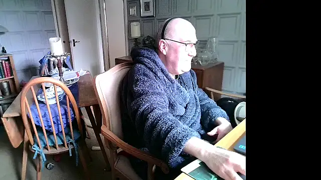 Adamdaddybear online show from 17, 3, 2025